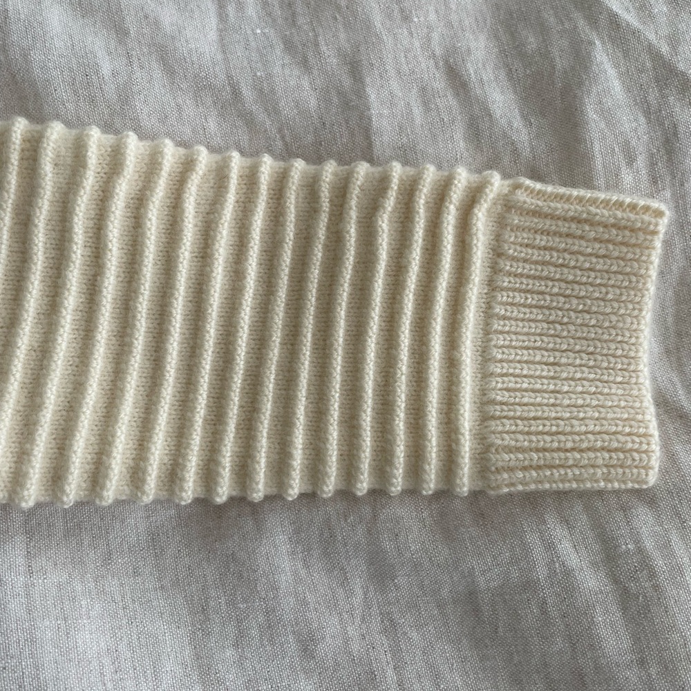BURBERRY - cardigan with white t-shirt set - Picture 10 of 10